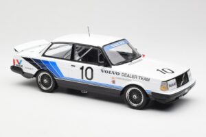 Volvo 240 Turbo #10 R. Francevic Winner ATCC 1986 IXO 1:18 18RMC176 Metalli — kuva 4 / 6