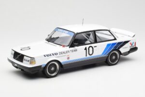 Volvo 240 Turbo #10 R. Francevic Winner ATCC 1986 IXO 1:18 18RMC176 Metalli