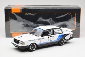 Volvo 240 Turbo #10 R. Francevic Winner ATCC 1986 IXO 1:18 18RMC176 Metalli — kuva 6 / 6