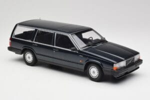 Volvo 740 GL Farmari Tummanvihreä Metallic Minichamps 1:18 155171771 Metalli — kuva 4 / 6