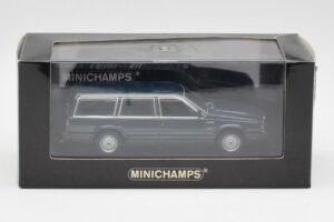 Volvo 740 GL Estate Sinivihreä Metallic Minichamps 1:43 943171713 Metalli — kuva 4 / 4