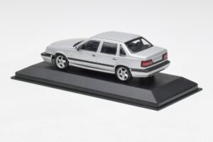 Volvo 850 Hopea Minichamps 1:43 430171402 Metalli — kuva 3 / 4