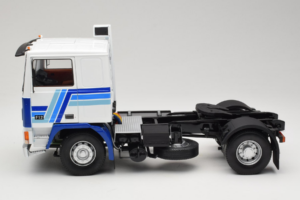 Volvo F12 Sininen Valkoinen Road Kings 1:18 RK180033 Metalli — kuva 4 / 8