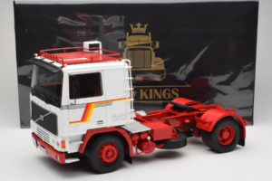 Volvo F12 Valkoinen Punainen Road Kings 1:18 RK180031 Metalli — kuva 8 / 8