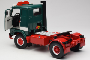 Volvo F88 Bilspedition Vihreä Valkoinen MCG 1:18 MCG18139 Metalli — kuva 5 / 8