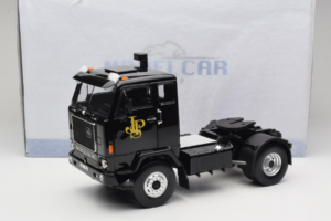 Volvo F88 John Player Special Black MCG 1:18 MCG18217 Metalli — kuva 8 / 8