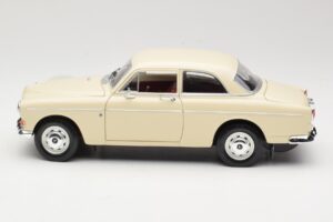 Volvo P121 Amazon Valkoinen Revell 1:18 08866 Metalli — kuva 4 / 8