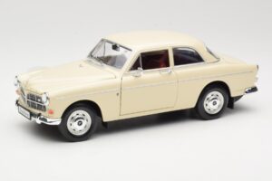 Volvo P121 Amazon Valkoinen Revell 1:18 08866 Metalli