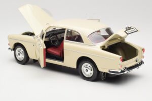 Volvo P121 Amazon Valkoinen Revell 1:18 08866 Metalli — kuva 5 / 8