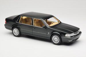 Volvo S90 Royal Green DNA 1:18 DNA000090 Metalli — kuva 4 / 6