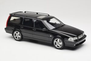 Volvo V70 R P80 Musta DNA 1:18 DNA000232 Metalli — kuva 4 / 6