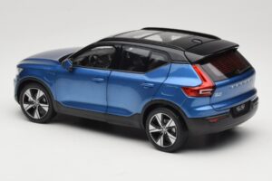 Volvo XC40 Recharge Sininen Metallinen Paudi Model 1:18 2562373 Metalli — kuva 7 / 8