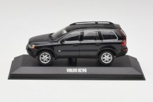Volvo XC90 Musta Safiiri Minichamps 1:43 38704 Metalli