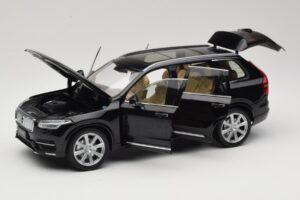 Volvo XC90 Onyx Black Paudi Model 1:18 9430842 Metalli — kuva 2 / 8