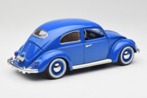 Volkswagen Beetle Sininen Bburago 1:18 23124646 Metalli — kuva 3 / 8