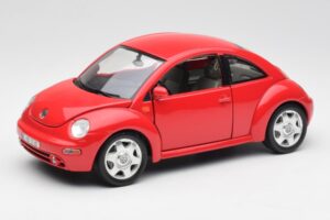 Volkswagen New Beetle Punainen Bburago 1:18 8185108 Metalli
