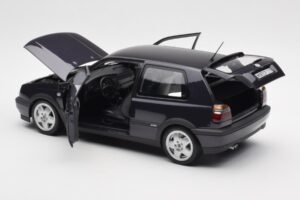 Volkswagen Golf Mk3 VR6 Violetti Metallinen Norev 1:18 188417 Metalli — kuva 5 / 8