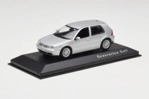 Volkswagen Golf Mk4 Reflex Hopea Minichamps 1:43 4527111022 Metalli — kuva 2 / 4
