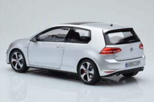 Volkswagen Golf GTI Mk7 Reflex Hopea Norev 1:18 188551 Metalli — kuva 7 / 8