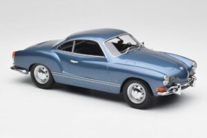Volkswagen Karmann Ghia Coupe Neptune Sininen Minichamps 1:18 155054022 Metalli — kuva 4 / 6