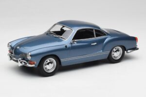 Volkswagen Karmann Ghia Coupe Neptune Sininen Minichamps 1:18 155054022 Metalli