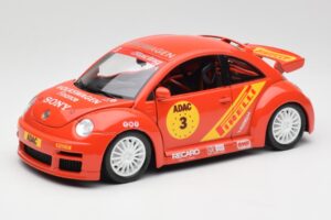 Volkswagen New Beetle Cup Bburago 1:18 3329 Metalli