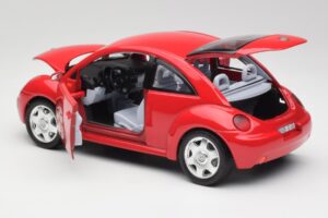 Volkswagen New Beetle Punainen Bburago 1:18 3342 Metalli — kuva 5 / 8