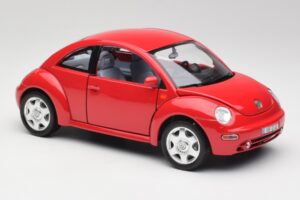Volkswagen New Beetle Punainen Bburago 1:18 3342 Metalli — kuva 6 / 8