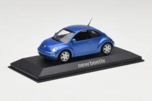 Volkswagen New Beetle Satellite Sininen Minichamps 1:43 430058004 Metalli — kuva 2 / 4