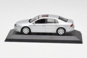 Volkswagen Phaeton Hopea Minichamps 1:43 3D0099300A Metalli