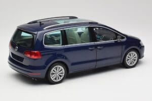 Volkswagen Sharan 7N Shadow Sininen Metallic Minichamps 1:18 110051100 Metalli — kuva 3 / 8