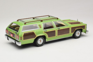 Wagon Queen Family Truckster National Lampoon's Vacation GreenLight 1:18 19013 Metalli — kuva 2 / 6