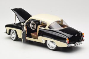 Wartburg 311 Coupe Musta & Beige Revell 1:18 8419 Metalli — kuva 5 / 8