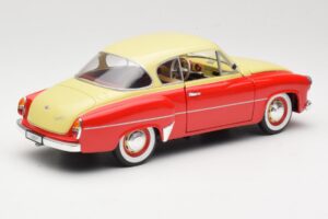 Wartburg 311 Coupe Punainen & Beige Revell 1:18 8418 Metalli — kuva 3 / 8