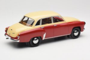 Wartburg 311 Dark Red Beige MCG 1:18 MCG18299 Metalli — kuva 2 / 6