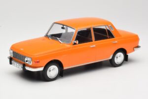 Wartburg 353 Oranssi MCG 1:18 MCG18061 Metalli