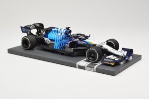 Williams Racing Mercedes FW43B #63 G. Russell Saudi Arabian GP 2021 Minichamps 1:18 117212263 Metalli — kuva 4 / 6