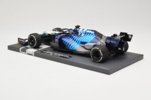 Williams Racing Mercedes FW43B #63 G. Russell Saudi Arabian GP 2021 Minichamps 1:18 117212263 Metalli — kuva 5 / 6