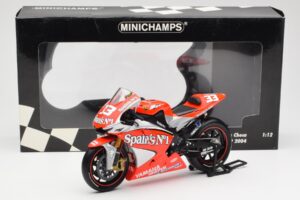 Yamaha YZR-M1 Gauloises Fortuna Yamaha #7 C. Checa MotoGP 2004 Minichamps 1:12 122043007 Metalli — kuva 6 / 6