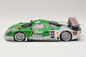 Nissan R390 GT1 #33 S. Motoyama / T. Kurosawa / M. Kageyama 24 Hours of Le Mans 1998 GT Spirit 1:18 GT1003 Hartsi — kuva 3 / 6