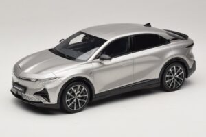 Alpine A390 GT Argent Mercure Otto 1:18 OT1318 Hartsi