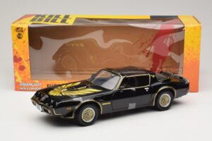 Pontiac Firebird Trans Am Kill Bill Movie Greenlight 1:18 12951 Metalli — kuva 6 / 6