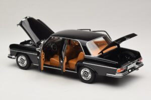Mercedes 280 SE W108 Musta Norev 1:18 183360 Metalli — kuva 5 / 8