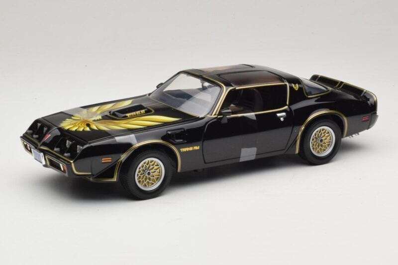 Pontiac Firebird Trans Am Kill Bill Movie Greenlight 1:18 12951 Metalli