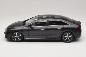 Mercedes EQE V295 Graphite Grey Magno NZG 1:18 B66961108 Metalli — kuva 3 / 8