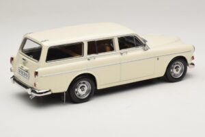 Volvo Amazon Farmari Pearl White Norev 1:18 188750 Metalli — kuva 2 / 6