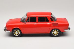 Skoda 100 Punainen Kultavanteet MCG 1:18 MCG18784 Metalli — kuva 3 / 6