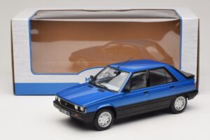 Renault 11 TXE Blue Metallic MCG 1:18 MCG18591 Metalli — kuva 6 / 6