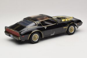 Pontiac Firebird Trans Am Kill Bill Movie Greenlight 1:18 12951 Metalli — kuva 2 / 6