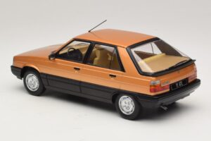 Renault 11 GTL Kulta MCG 1:18 MCG18590 Metalli — kuva 5 / 6